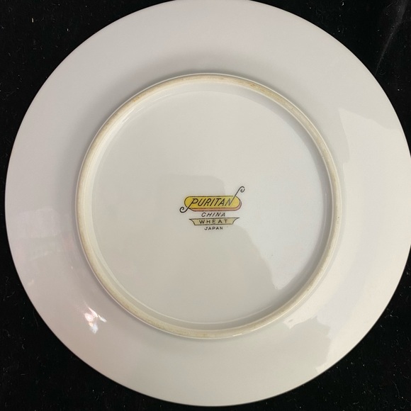 Vintage Set of 8, Puritan China Wheat Pattern Bread/Butter Plates with Gold Trim - Picture 13 of 14